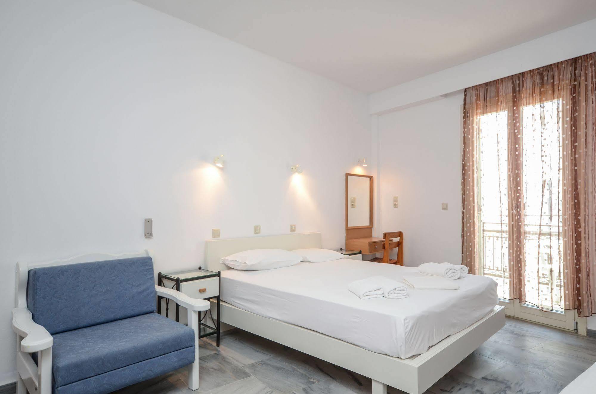 Soula Naxos 호텔 Naxos City 외부 사진